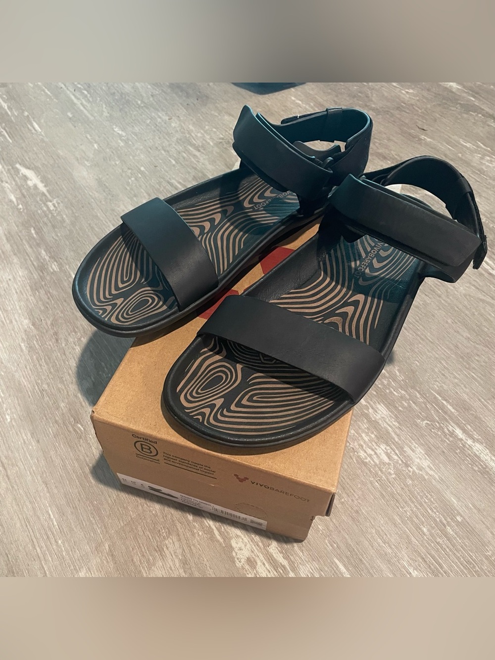 VivoBarefoot Sensus Yin Sandals Women's Black Obsidian EU 41/US 10 Like New